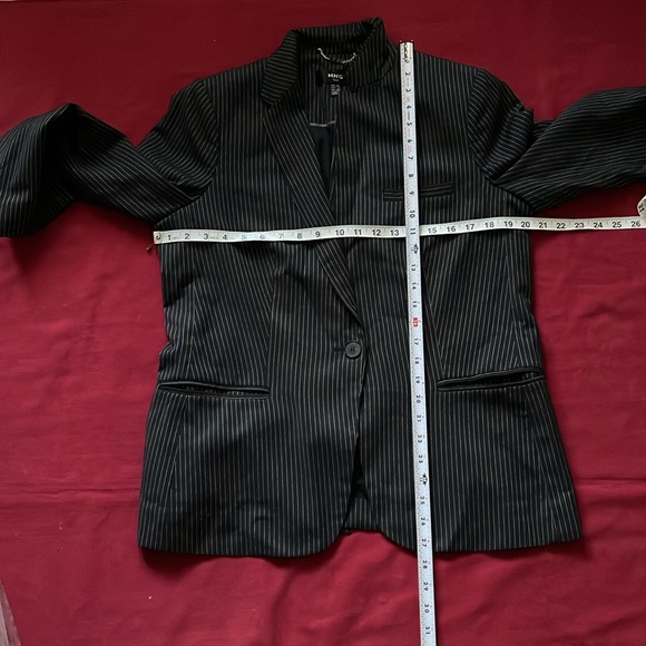 MNG Sz L Black Pinstriped Single Button Blazer - Picture 10 of 12